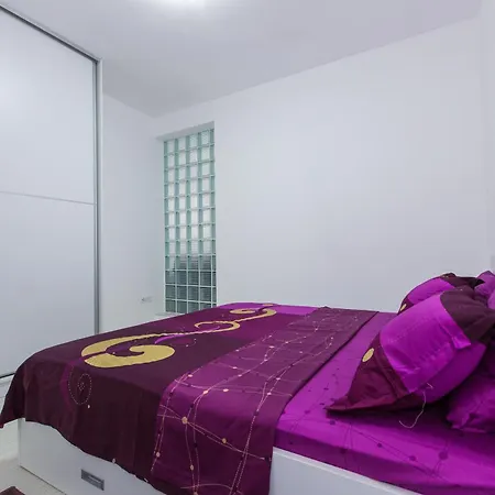 Apartament Nika Marangun