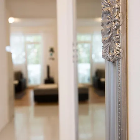 Apartment Nika Marangun *
